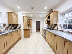 Photo 17- click for photo gallery